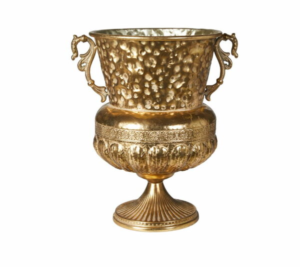 Pokalkruka i guld – klassisk elegans i lyxig design