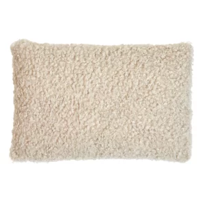 Lyxigt kuddfodral i mjuk, pälsliknande struktur