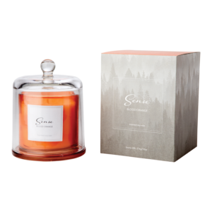 SENSE Blood Orange doftljus i orange glas med glaskupa och presentförpackning